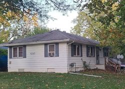 Pre-foreclosure in  NE 34TH CT Des Moines, IA 50317