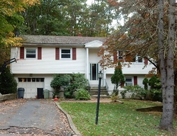 Pre-foreclosure in  ROGER CT Ringwood, NJ 07456