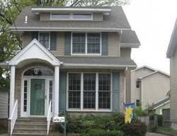 Pre-foreclosure Listing in POST AVE LYNDHURST, NJ 07071