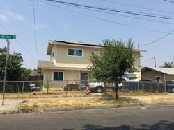 Pre-foreclosure in  S BACKER AVE Fresno, CA 93702