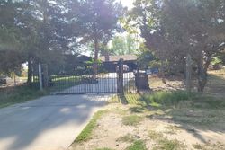 Pre-foreclosure in  WALDEN AVE Madera, CA 93638