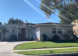 Pre-foreclosure in  ROSEWOOD AVE Los Angeles, CA 90066
