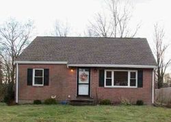 Pre-foreclosure Listing in SUNBRIGHT DR N MERIDEN, CT 06450