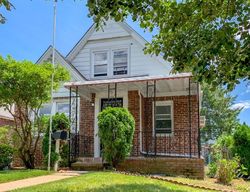 Pre-foreclosure in  233RD ST Cambria Heights, NY 11411