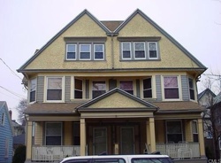 Pre-foreclosure in  LAUREL AVE Bridgeport, CT 06605