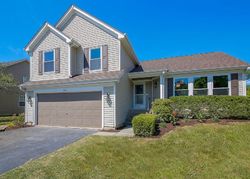 Pre-foreclosure in  MEADOW LAKES BLVD Aurora, IL 60504