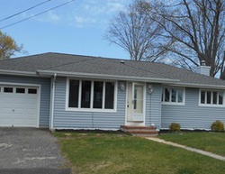 Pre-foreclosure in  TEAL RD Brick, NJ 08723