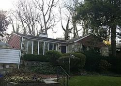  Ivy Ln, Elkins Park PA