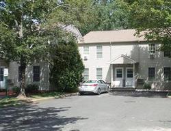 Pre-foreclosure Listing in OAKLAND AVE APT 3B DANBURY, CT 06810