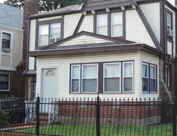 Pre-foreclosure in  100TH AVE Hollis, NY 11423