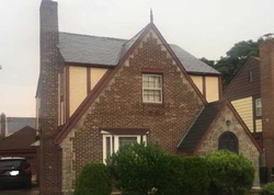 Pre-foreclosure in  218TH ST Cambria Heights, NY 11411