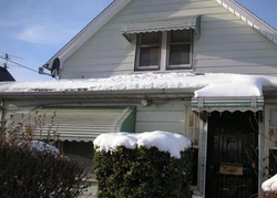 Pre-foreclosure Listing in 135TH AVE JAMAICA, NY 11434