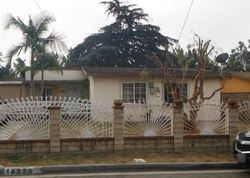 Pre-foreclosure in  E WOODCROFT ST Azusa, CA 91702
