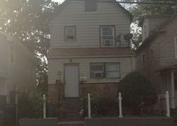 Pre-foreclosure Listing in W 3RD ST PLAINFIELD, NJ 07063