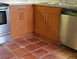 Pre-foreclosure in  NW 11TH CT Hollywood, FL 33029