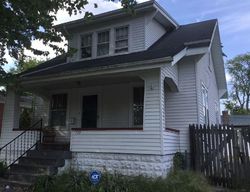 Pre-foreclosure in  IOWA AVE Louisville, KY 40208