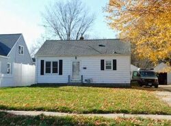 Pre-foreclosure Listing in W 7TH ST WATERLOO, IA 50702