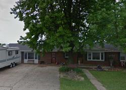 Pre-foreclosure in  WASHINGTON DR South Roxana, IL 62087