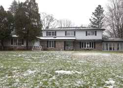 Pre-foreclosure in  WOOD CREEK RD Barrington, IL 60010