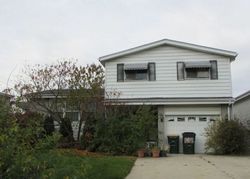 Pre-foreclosure in  N LAUREN LN Niles, IL 60714