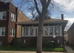 Pre-foreclosure in  S OGLESBY AVE Chicago, IL 60617