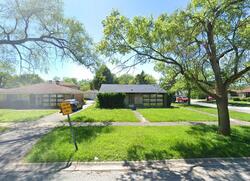 Pre-foreclosure in  ROY ST Lansing, IL 60438