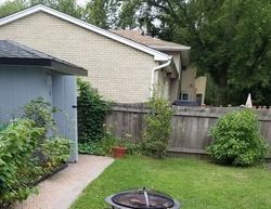 Pre-foreclosure in  SELWYN LN Buffalo Grove, IL 60089