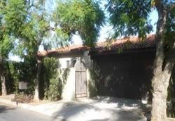 Pre-foreclosure in  N KNOLL DR Los Angeles, CA 90068