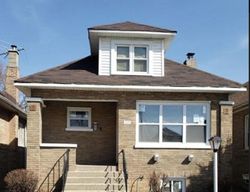 Pre-foreclosure in  S ELIZABETH ST Chicago, IL 60620