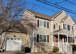  Waterloo St, Hyde Park MA