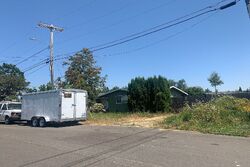 Pre-foreclosure in  45TH AVE SE Salem, OR 97317