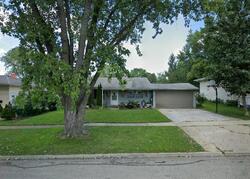 Pre-foreclosure Listing in KINGSTON CIR CARPENTERSVILLE, IL 60110