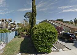 Pre-foreclosure in  LAKE CREST DR Agoura Hills, CA 91301