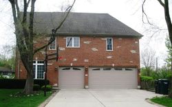 Pre-foreclosure in  DEHNE RD Northbrook, IL 60062