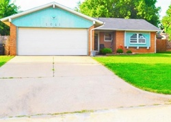 Pre-foreclosure Listing in NW 24TH ST OKLAHOMA CITY, OK 73160