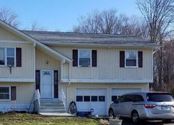 Pre-foreclosure Listing in BYRON LN NEW WINDSOR, NY 12553