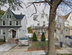 Pre-foreclosure in  BENNETT CT Jamaica, NY 11434