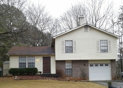 Pre-foreclosure Listing in VAUXHALL DR LITHONIA, GA 30058