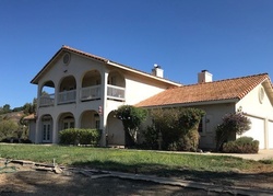 Pre-foreclosure in  CAPRICHO CIR Temecula, CA 92590