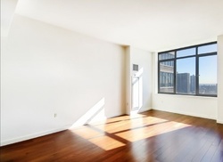 Pre-foreclosure in  5TH AVE E New York, NY 10035