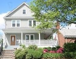 Pre-foreclosure Listing in BELLEVIEW AVE PORT WASHINGTON, NY 11050