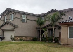 Pre-foreclosure in  VIEWCREST DR Bakersfield, CA 93313