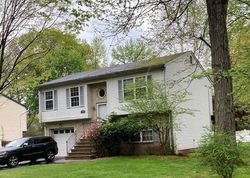 Pre-foreclosure in  LORRAINE AVE Teaneck, NJ 07666