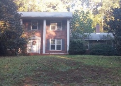 Pre-foreclosure Listing in SANDSTONE DR ATHENS, GA 30605