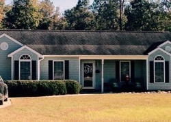 Pre-foreclosure Listing in MEETING ST CHERAW, SC 29520