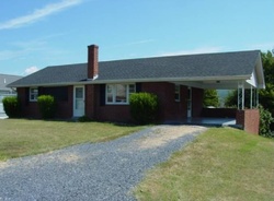 Pre-foreclosure Listing in ELM DR MOUNT JACKSON, VA 22842