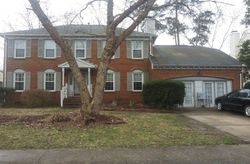 Pre-foreclosure in  GREY FOX LN Virginia Beach, VA 23456