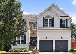 Pre-foreclosure in  WIDEWATERS PKWY Knightdale, NC 27545