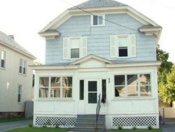 Pre-foreclosure Listing in SANFORD ST GLENS FALLS, NY 12801