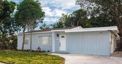 Pre-foreclosure in  BAYBERRY DR West Palm Beach, FL 33403